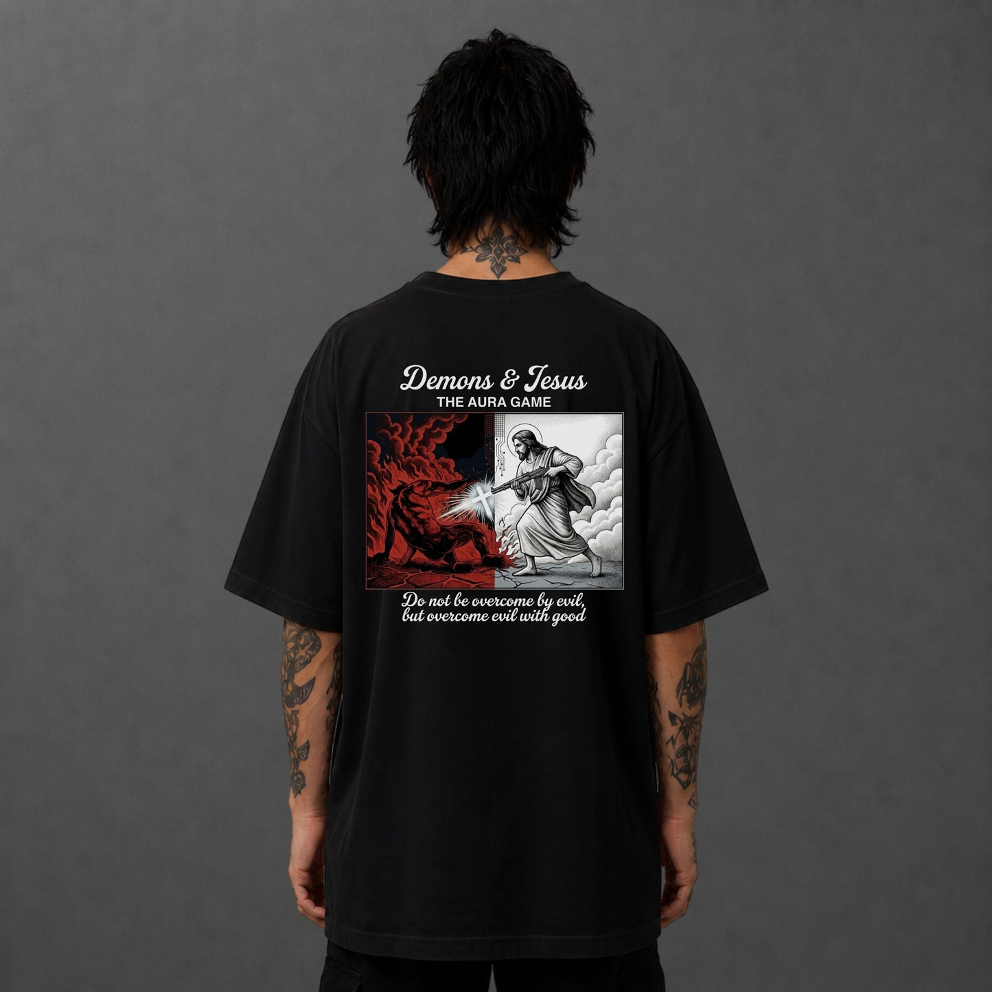 Camiseta Oversized Demon And Jesus