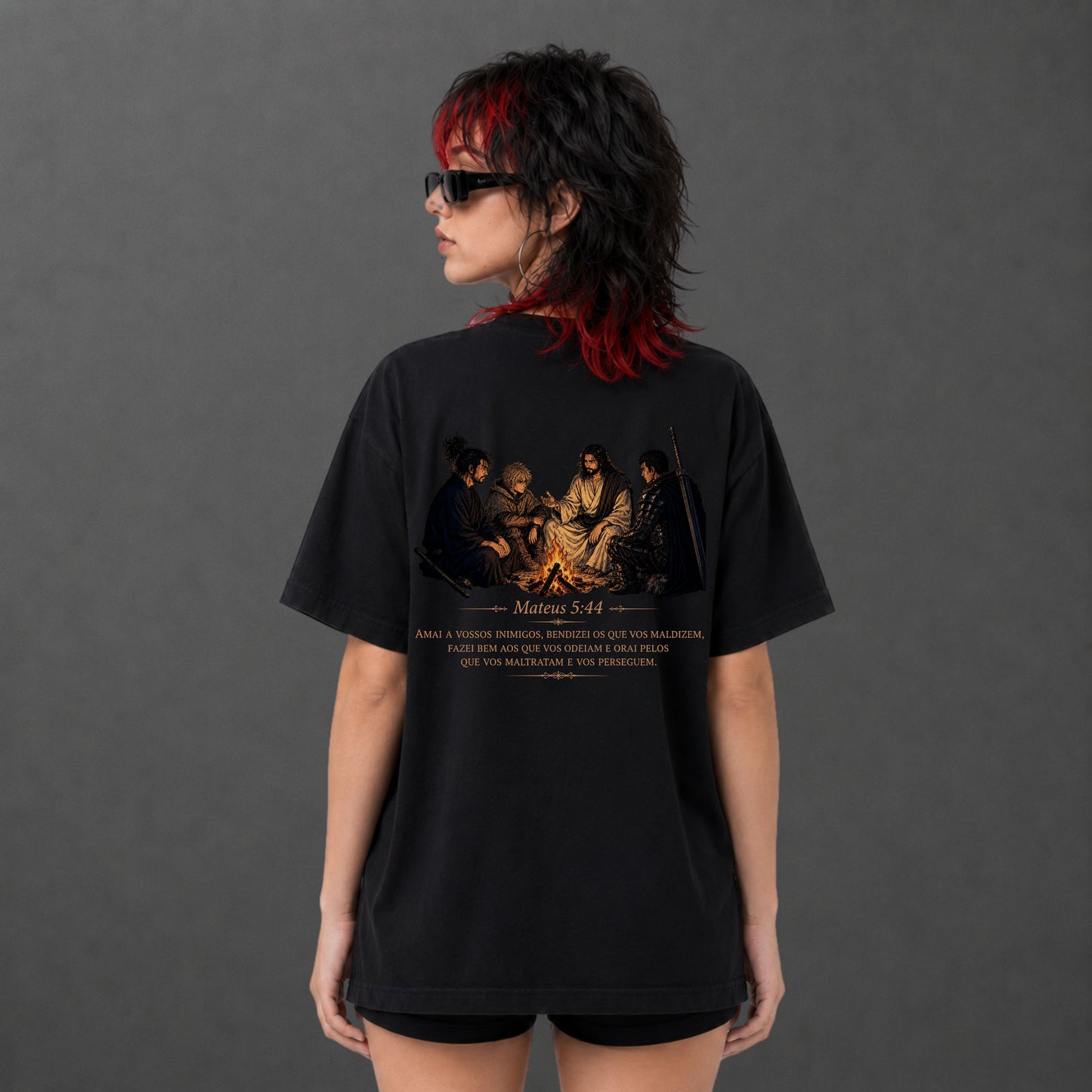 Camiseta Oversized Jesus Entre Guerreiros
