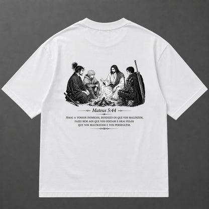 Camiseta Oversized Jesus Entre Guerreiros