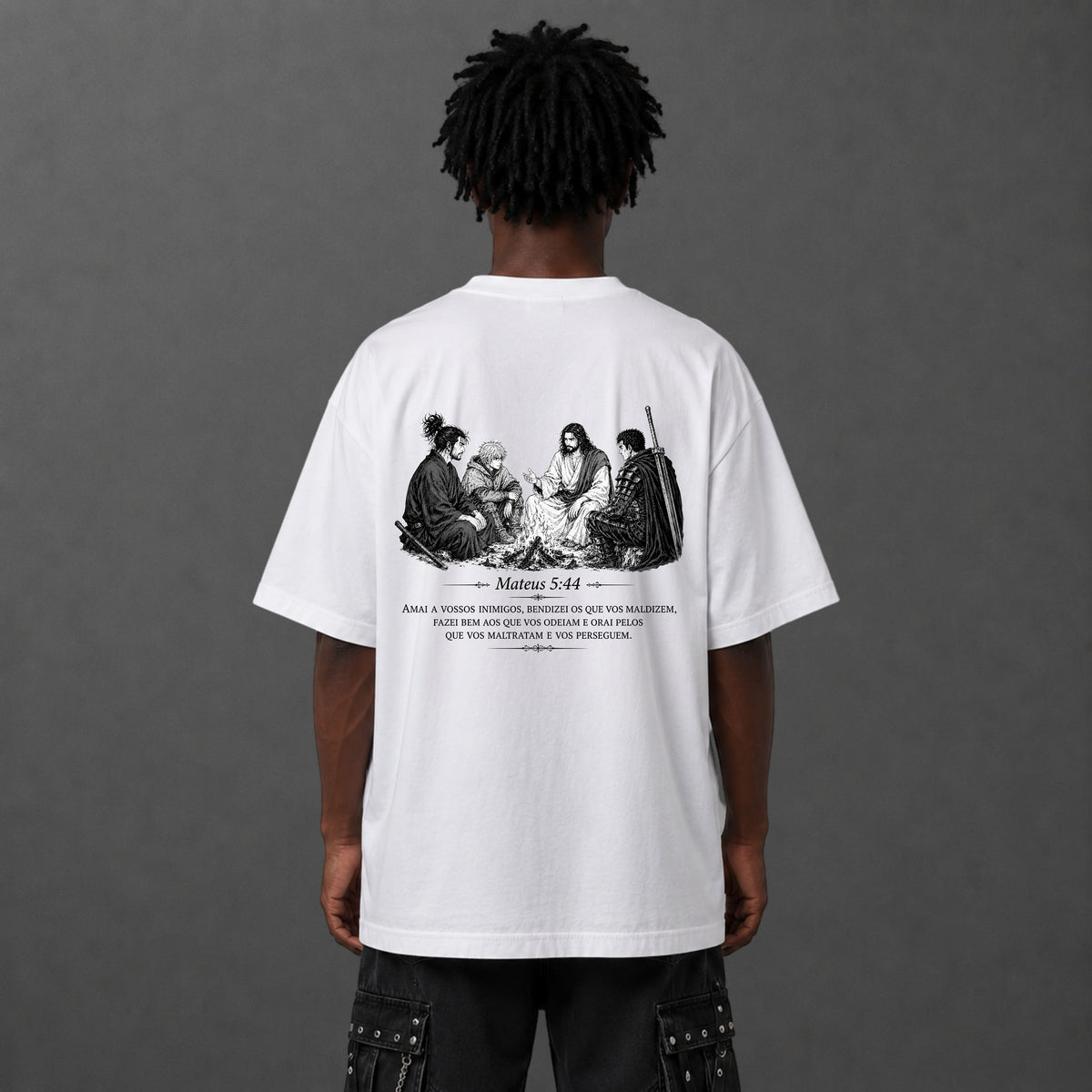 Camiseta Oversized Jesus Entre Guerreiros